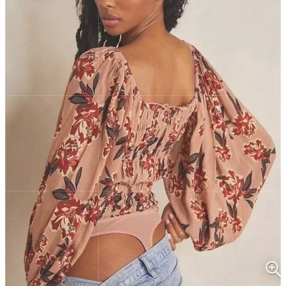 Free People Sz M Wild Daze Floral Bodysuit‎ Square Neck Bishop Sleeve Smocked - Picture 2 of 11